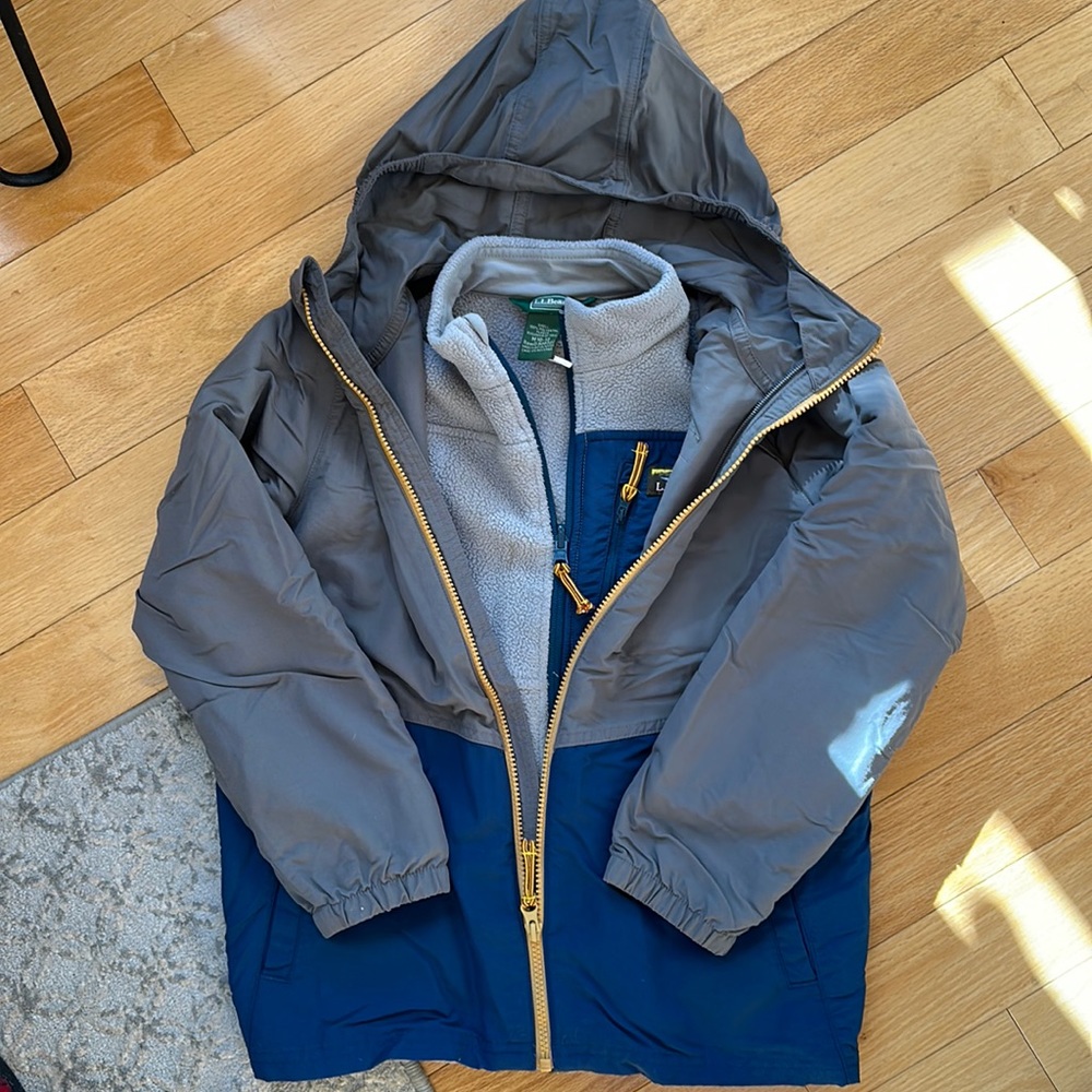 VGUC LL Bean kids winter coat size M 10-12